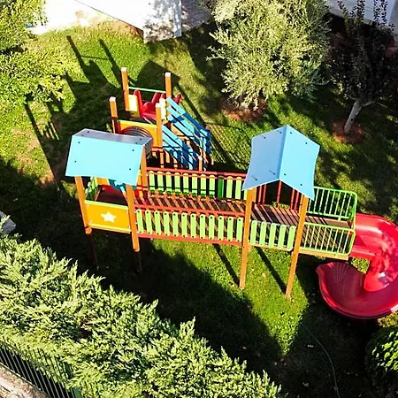 Paris Village 3*